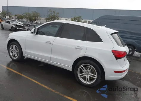 2016 Audi Q5 2.0T Premium z USA, uszkodzony, nr VIN WA1C2AFP5GA058864